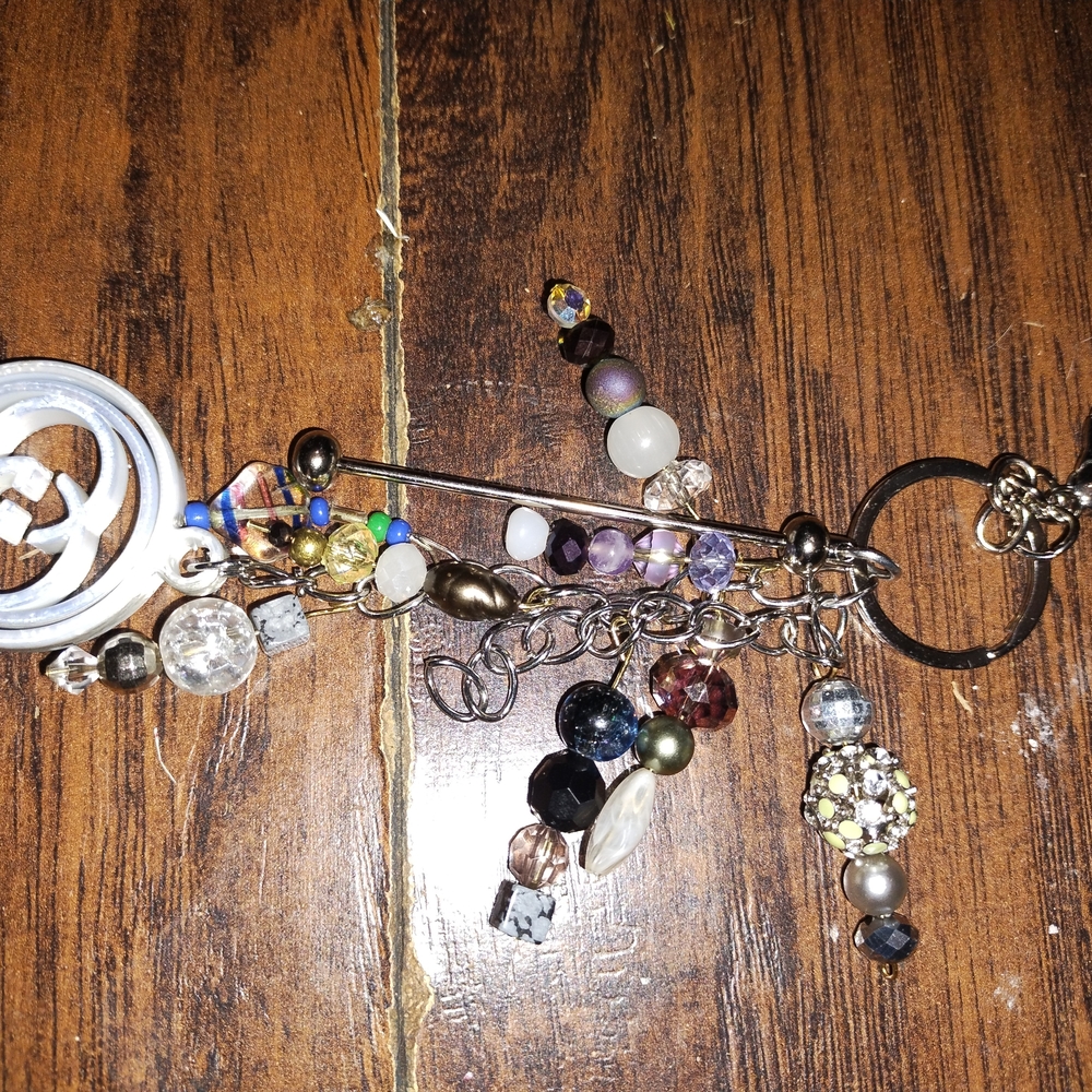 Bag Charms Or Keychains - Picture 5 of 6